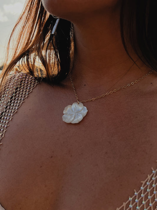 Mother of Pearl Hibiscus Necklace